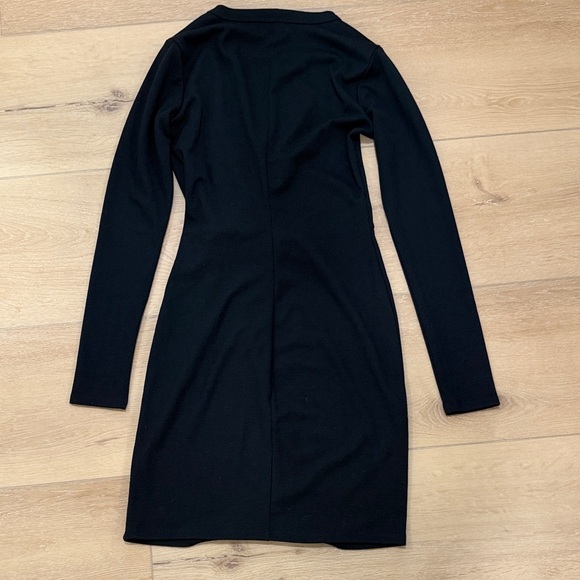 Socialite Black Long Sleeve Knit Twist Dress - Picture 6 of 7